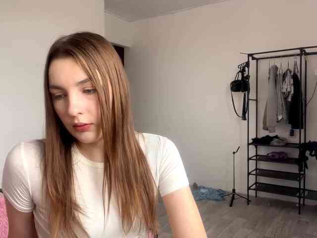 EveliaShimaoka webcam