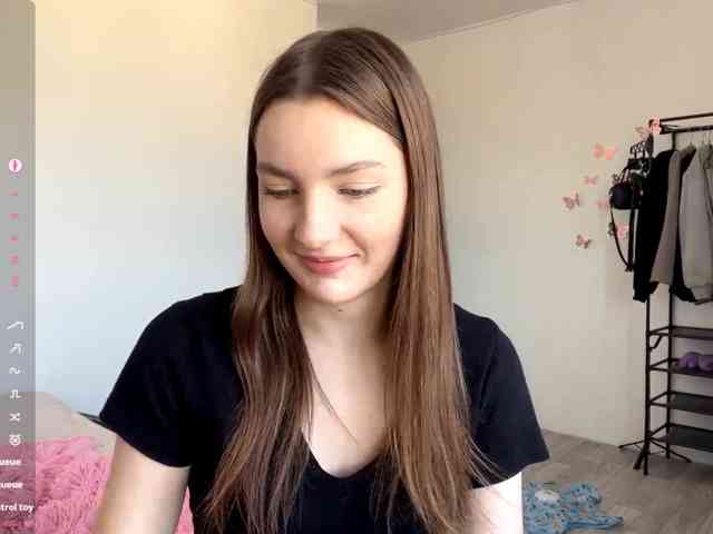 EveliaShimaoka webcam