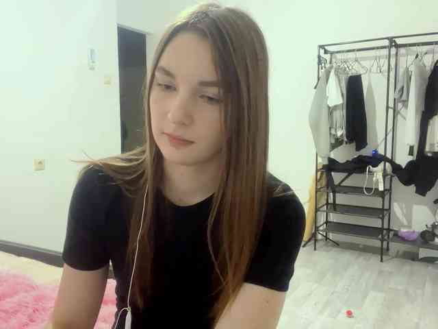 EveliaShimaoka webcam
