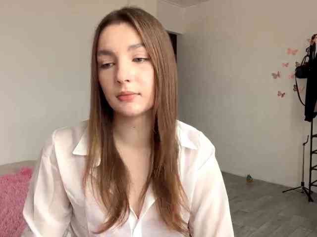 Модель: EveliaShimaoka