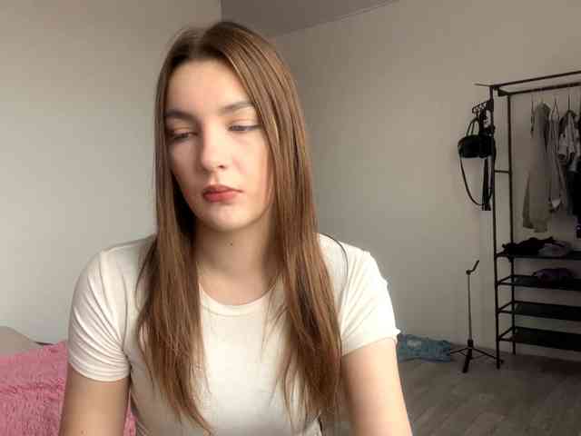 EveliaShimaoka webcam