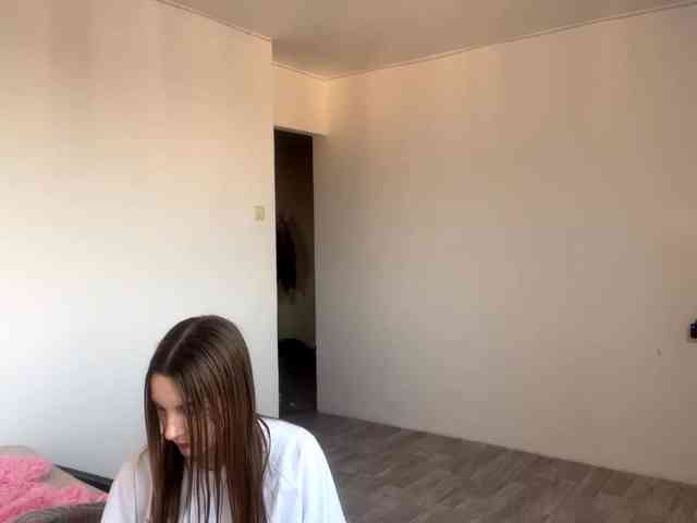 EveliaShimaoka webcam