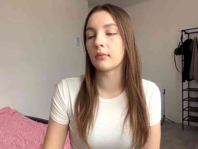 EveliaShimaoka webcam