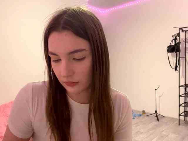 EveliaShimaoka webcam