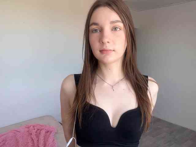 EveliaShimaoka webcam