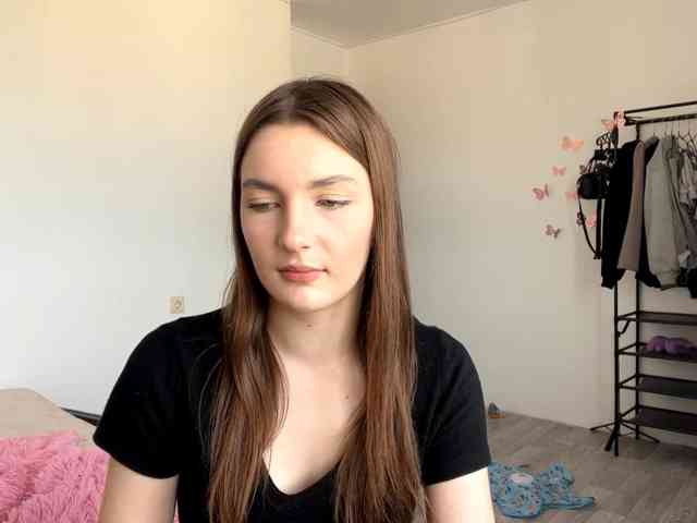 EveliaShimaoka webcam