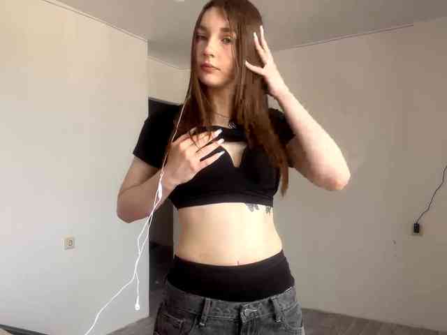 EveliaShimaoka webcam