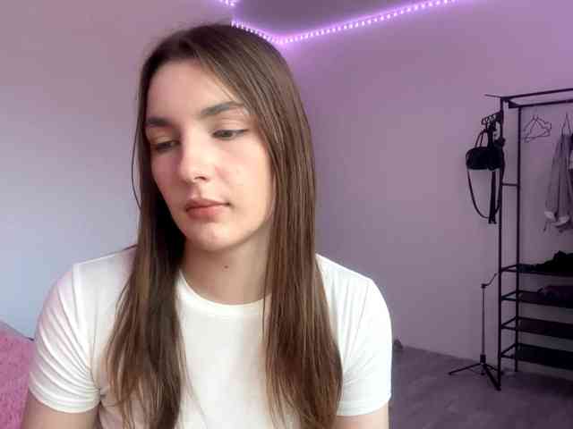 EveliaShimaoka webcam