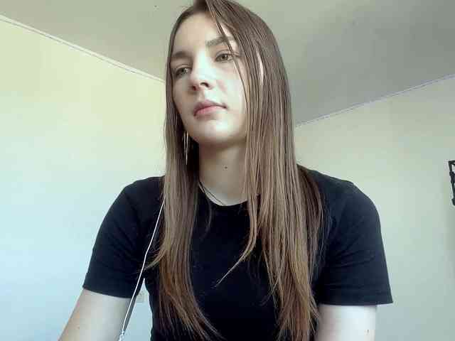 Модель: EveliaShimaoka