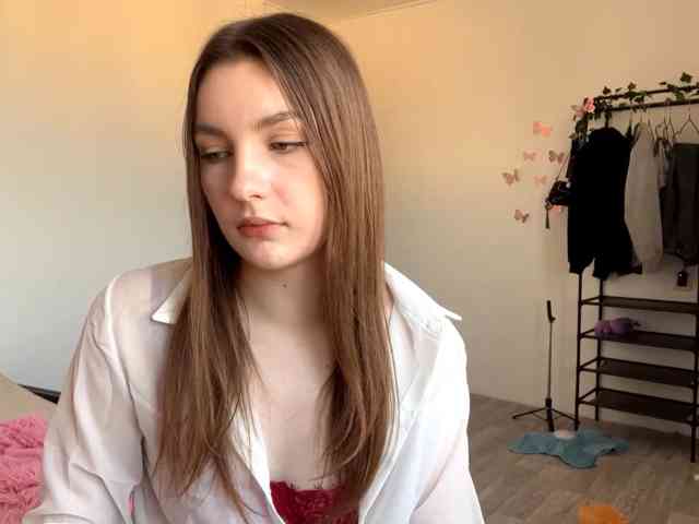 EveliaShimaoka webcam