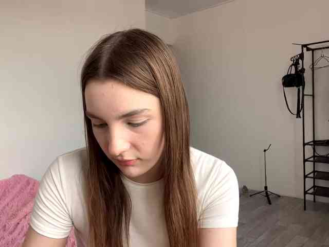 EveliaShimaoka webcam