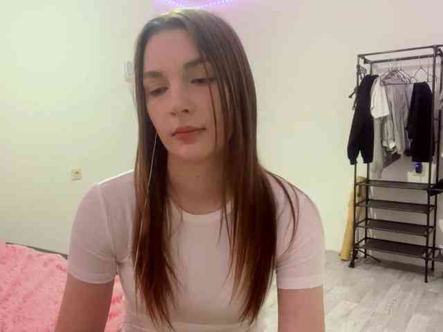EveliaShimaoka webcam
