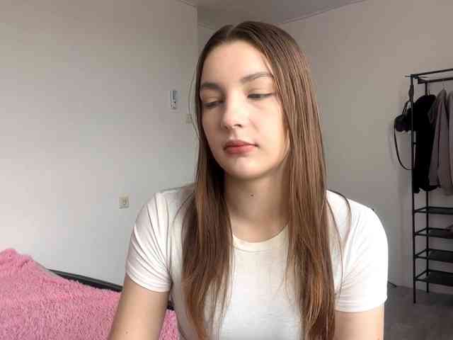 EveliaShimaoka webcam