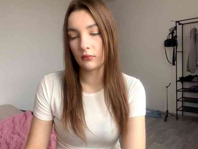 EveliaShimaoka webcam