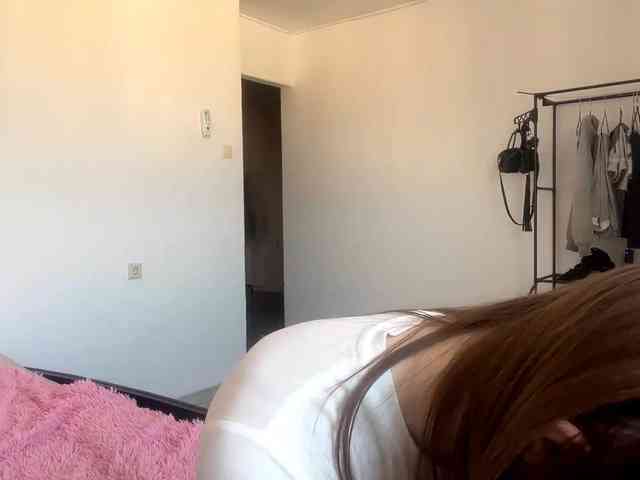 EveliaShimaoka webcam