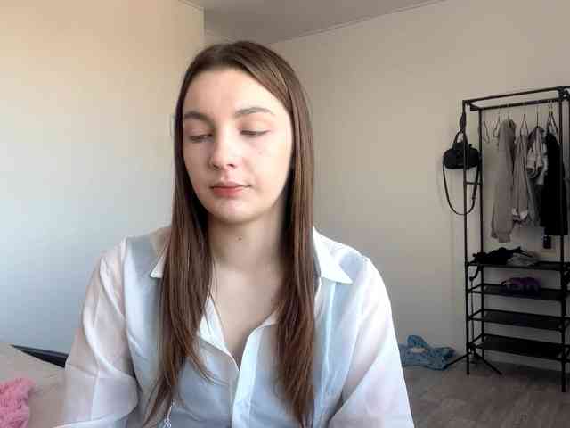 EveliaShimaoka webcam