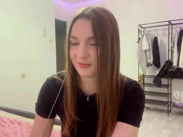 EveliaShimaoka webcam