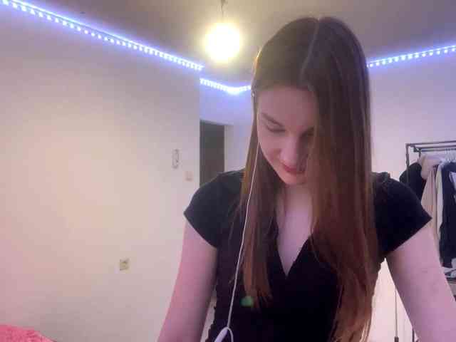EveliaShimaoka webcam