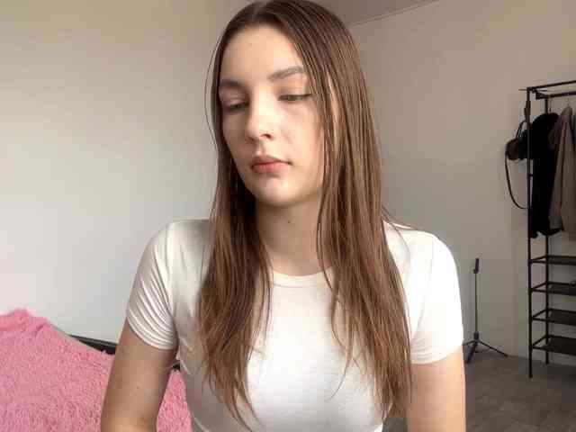 EveliaShimaoka webcam