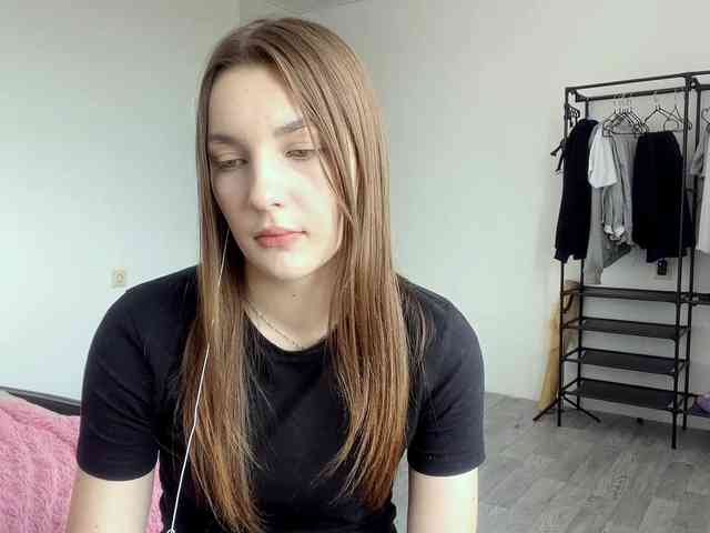EveliaShimaoka webcam