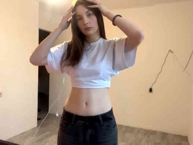 EveliaShimaoka webcam