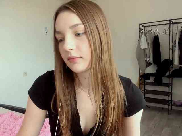 EveliaShimaoka webcam