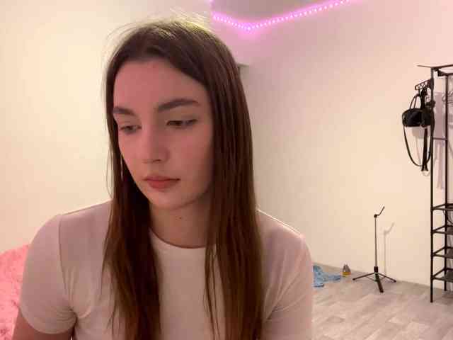 EveliaShimaoka webcam