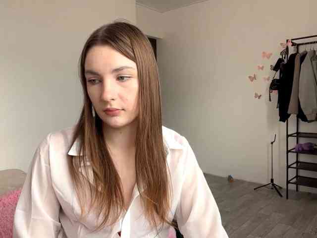 EveliaShimaoka webcam