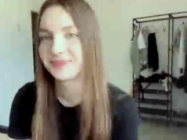 EveliaShimaoka webcam