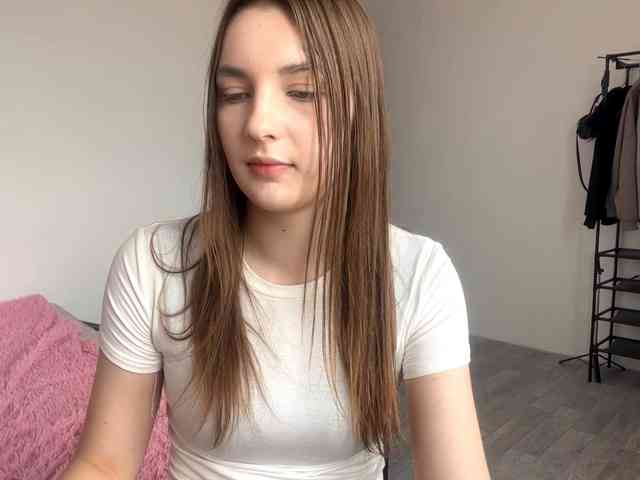 EveliaShimaoka webcam