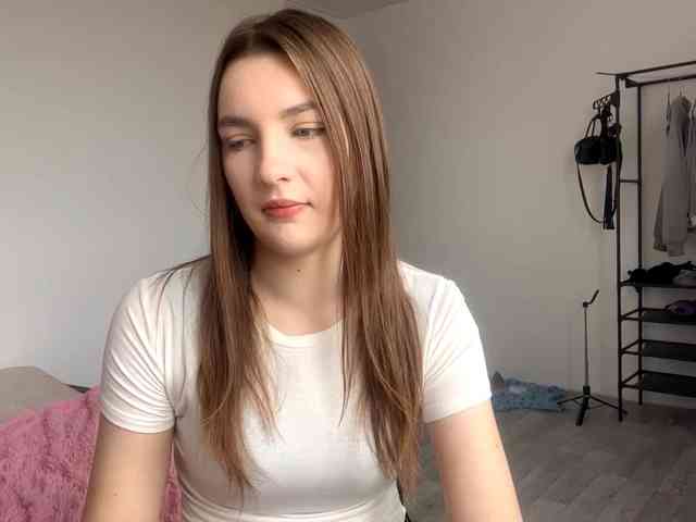 EveliaShimaoka webcam