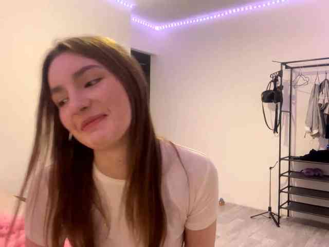 EveliaShimaoka webcam