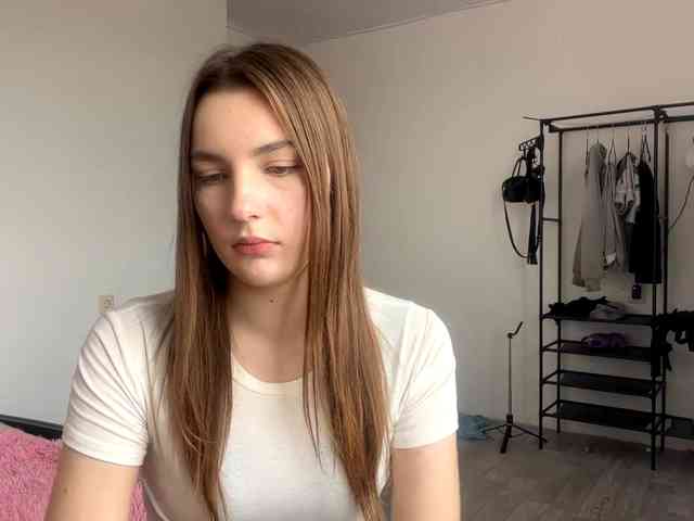 EveliaShimaoka webcam