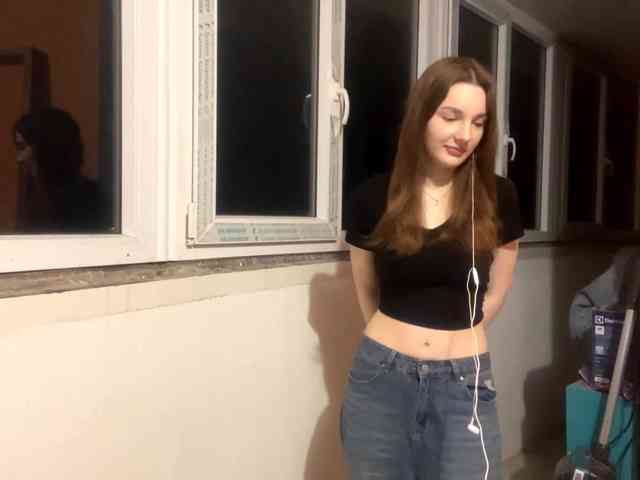 EveliaShimaoka webcam