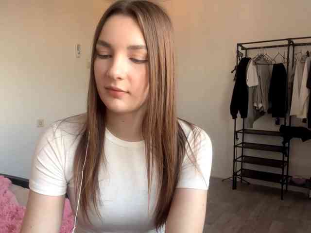 EveliaShimaoka webcam