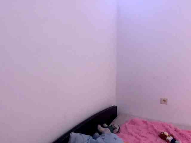 EveliaShimaoka webcam