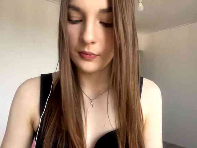 EveliaShimaoka webcam