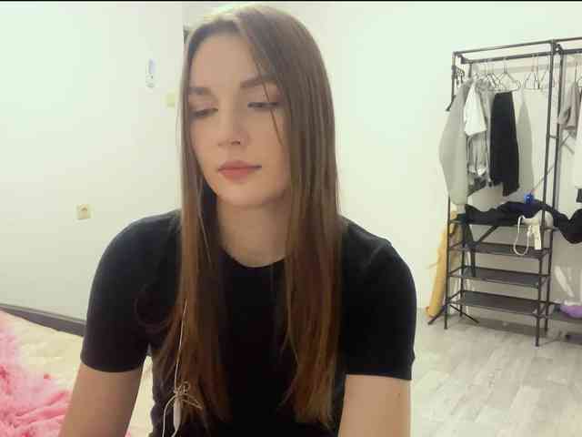 EveliaShimaoka webcam