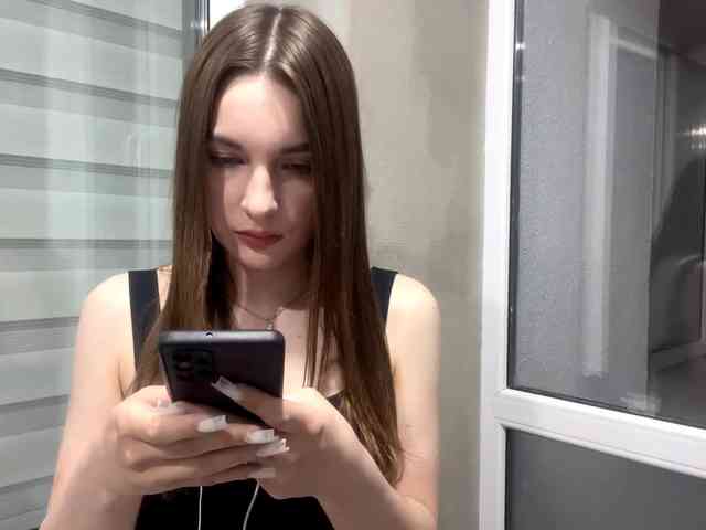 EveliaShimaoka webcam