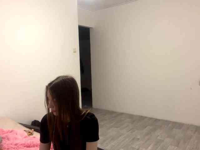 EveliaShimaoka webcam