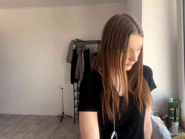 EveliaShimaoka webcam