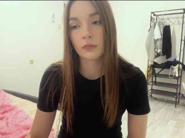 EveliaShimaoka webcam