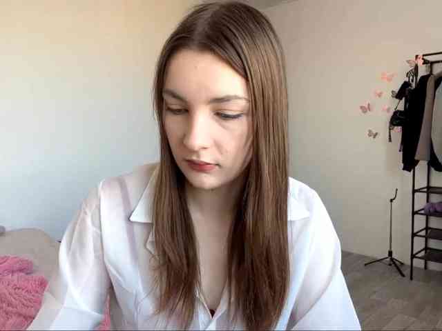 EveliaShimaoka webcam