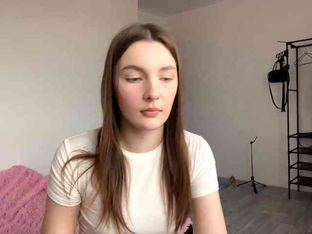 EveliaShimaoka webcam