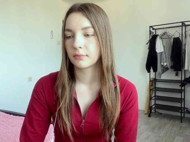 EveliaShimaoka webcam