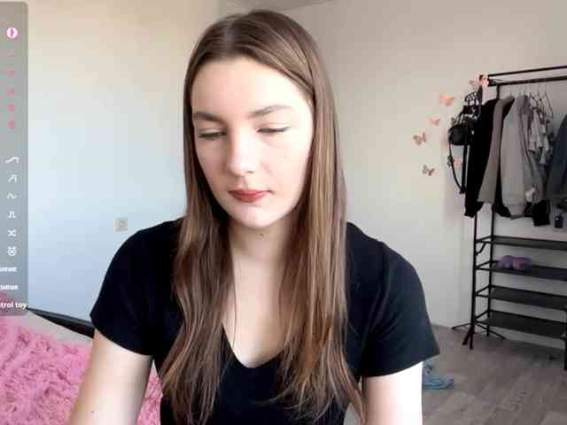 EveliaShimaoka webcam