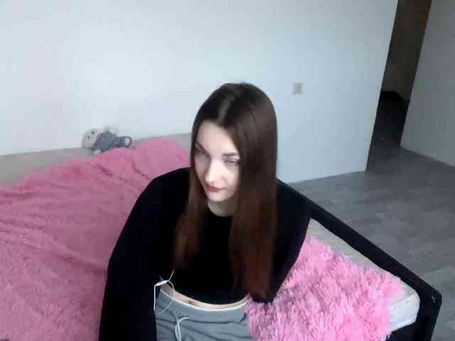 EveliaShimaoka webcam
