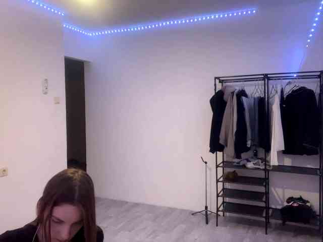 EveliaShimaoka webcam