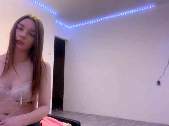 EveliaShimaoka webcam