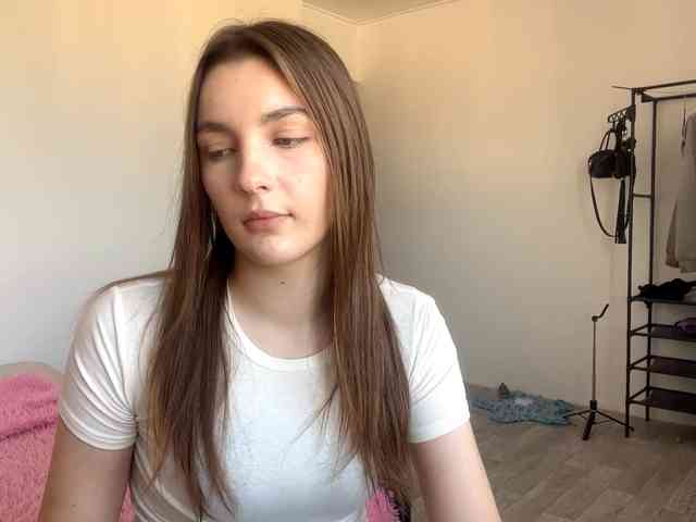 EveliaShimaoka webcam